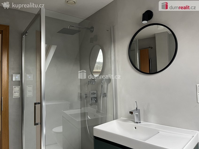 Pronájem bytu 3+kk 140 m^2 Křižíkova, Mariánské Lázně 