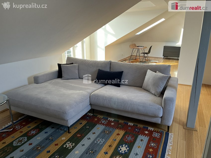 Pronájem bytu 3+kk 140 m^2 Křižíkova, Mariánské Lázně 