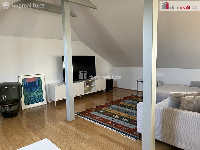 Pronájem bytu 3+kk 140 m^2 Křižíkova, Mariánské Lázně 