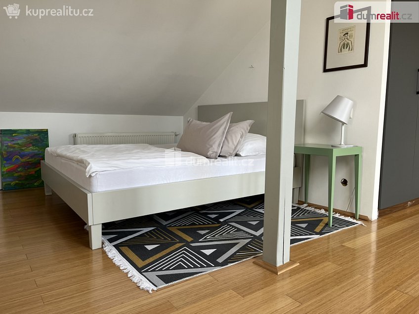 Pronájem bytu 3+kk 140 m^2 Křižíkova, Mariánské Lázně 