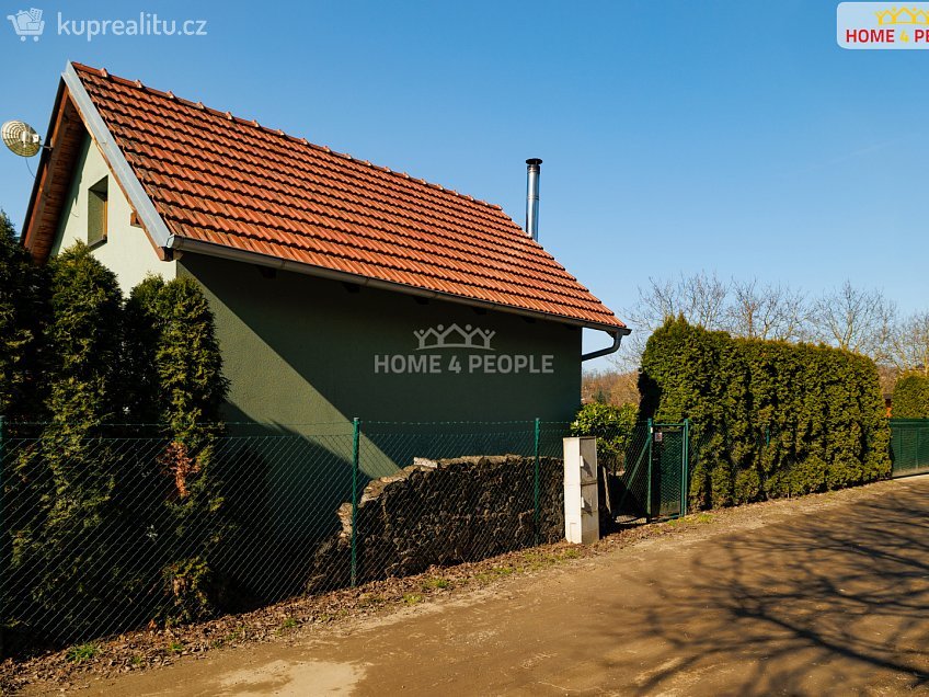 Prodej  chaty 50 m^2 Hrušovany u Brna, Hrušovany u Brna 