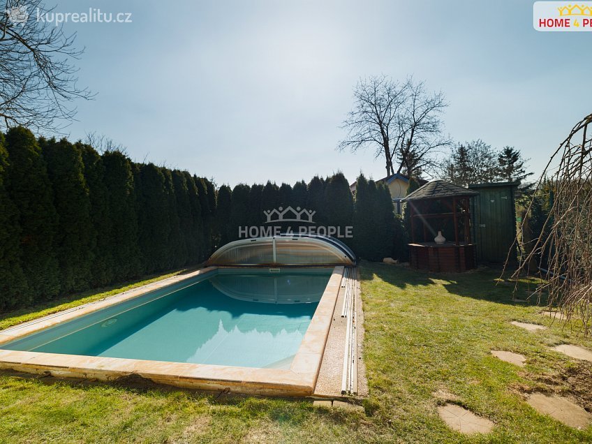 Prodej  chaty 50 m^2 Hrušovany u Brna, Hrušovany u Brna 