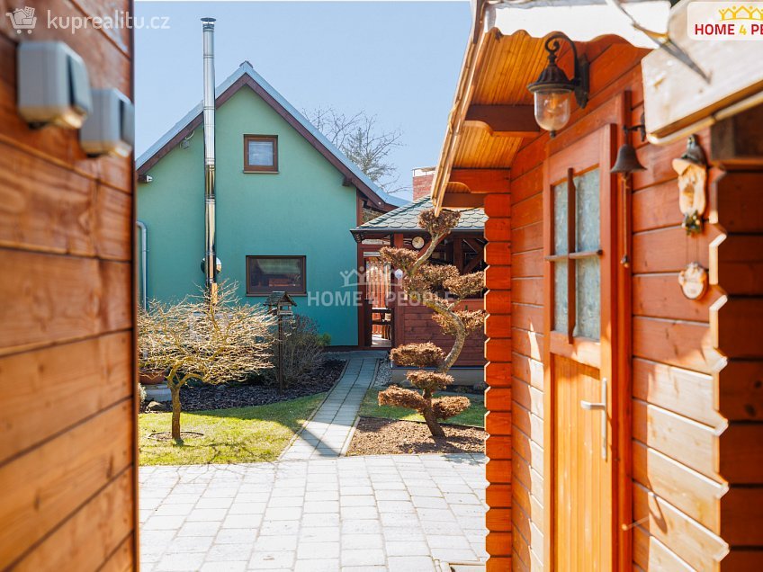 Prodej  chaty 50 m^2 Hrušovany u Brna, Hrušovany u Brna 