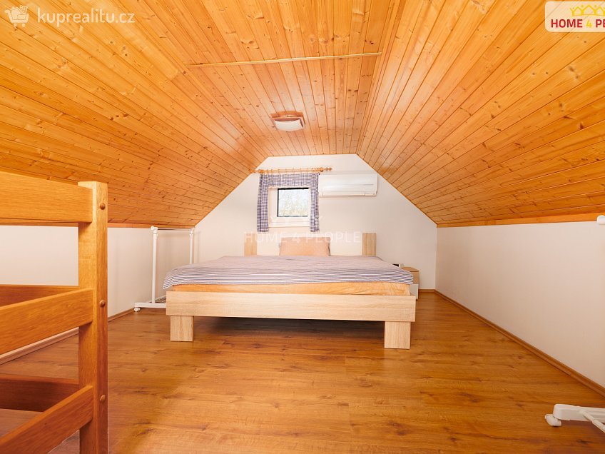 Prodej  chaty 50 m^2 Hrušovany u Brna, Hrušovany u Brna 