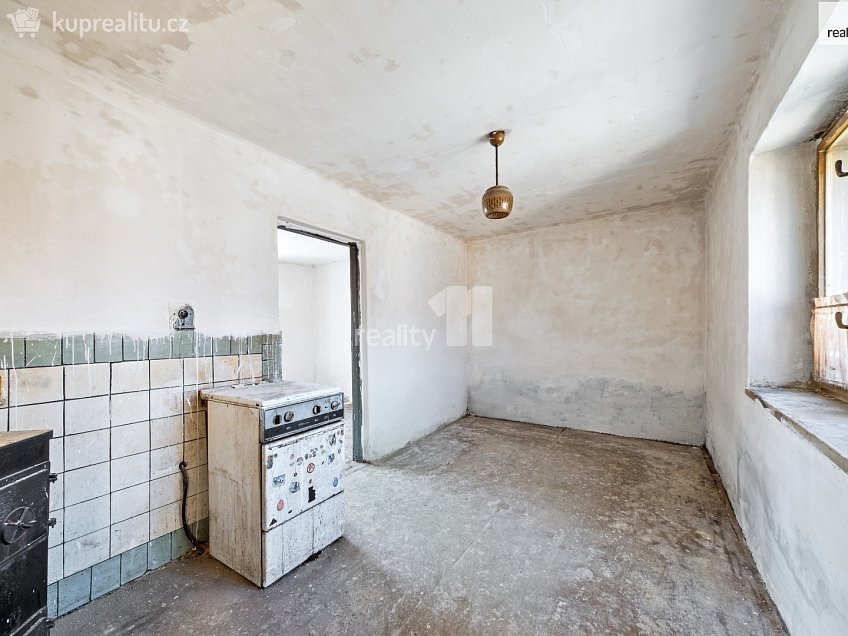 Prodej  rodinného domu 107 m^2 Tuchoraz, Tuchoraz 