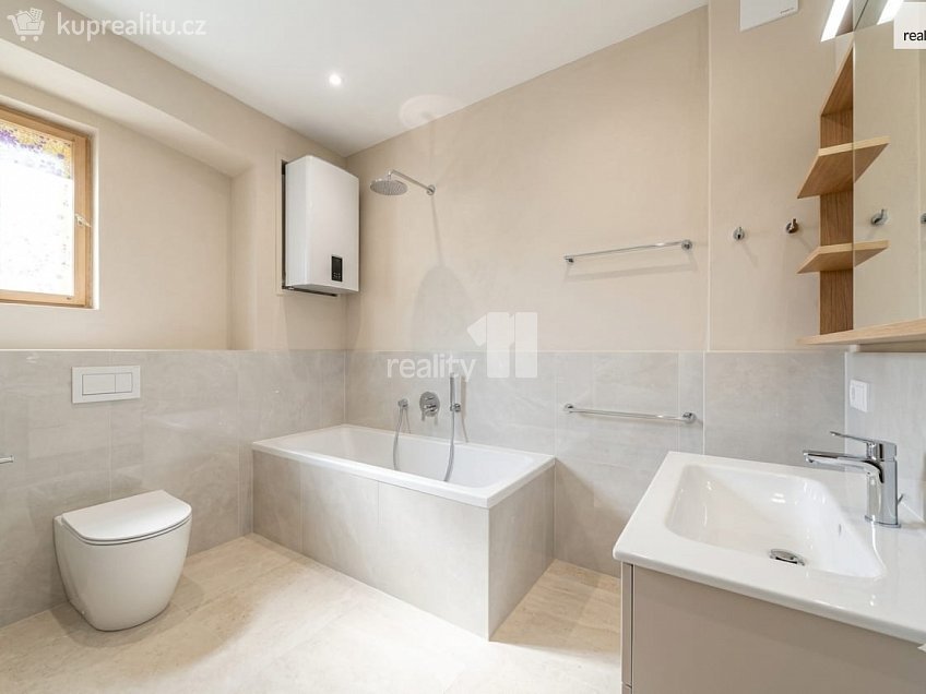 Prodej  rodinného domu 107 m^2 Tuchoraz, Tuchoraz 