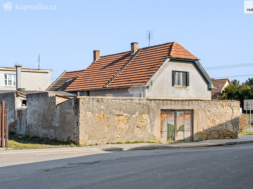 Prodej  rodinného domu 107 m^2 Tuchoraz, Tuchoraz 