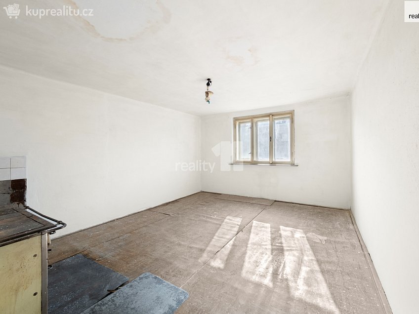 Prodej  rodinného domu 107 m^2 Tuchoraz, Tuchoraz 