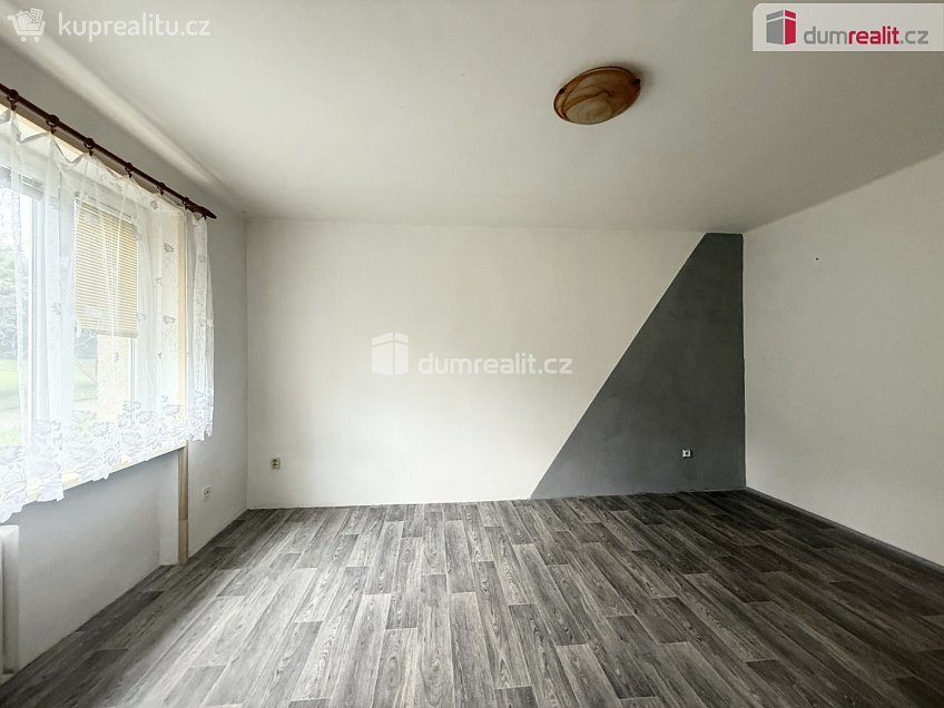 Pronájem bytu 2+1 51 m^2 Michálkova, Roudnice nad Labem 