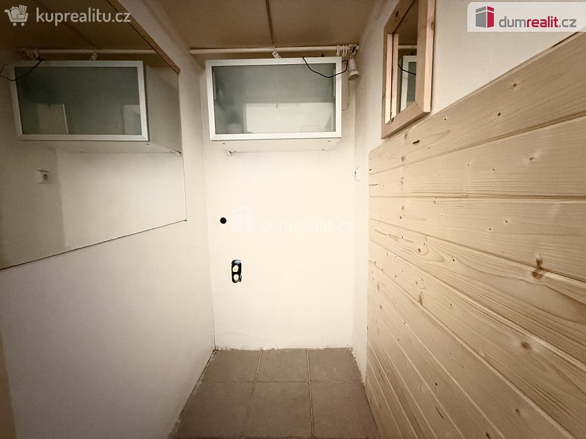 Pronájem bytu 2+1 51 m^2 Michálkova, Roudnice nad Labem 