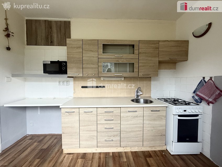 Pronájem bytu 2+1 51 m^2 Michálkova, Roudnice nad Labem 