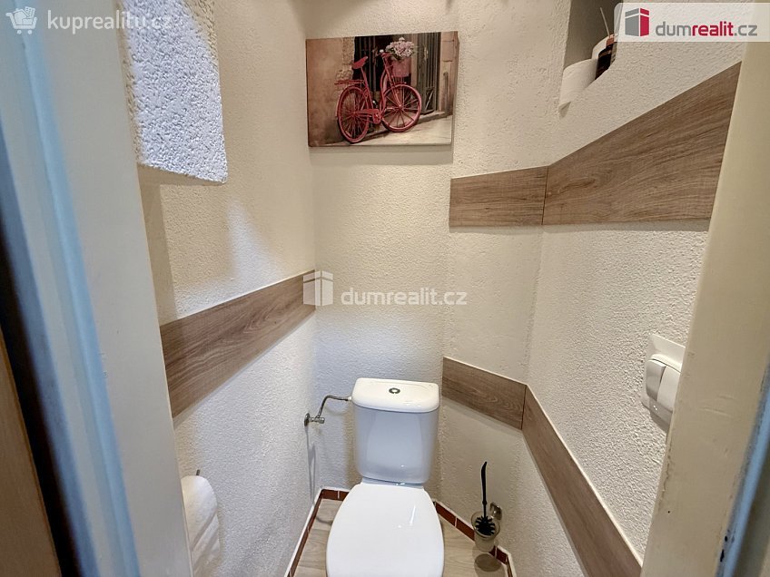 Prodej bytu 2+kk 46 m^2 Chebská, Karlovy Vary 