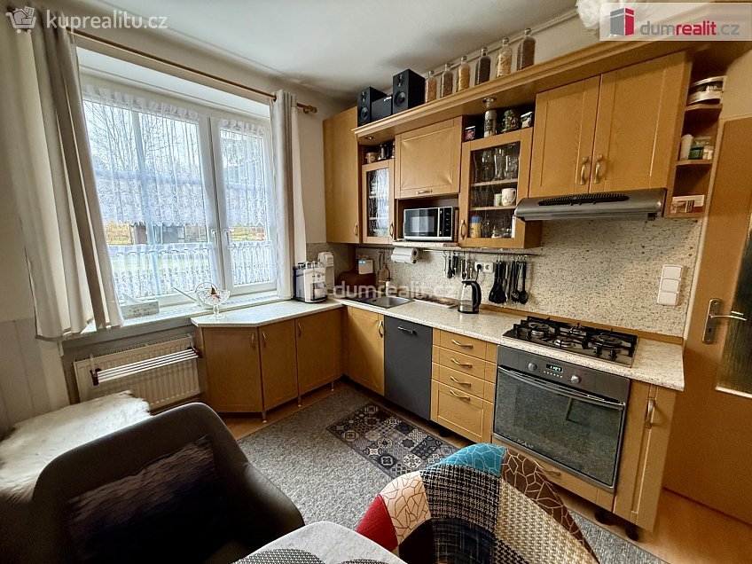 Prodej bytu 2+kk 46 m^2 Chebská, Karlovy Vary 