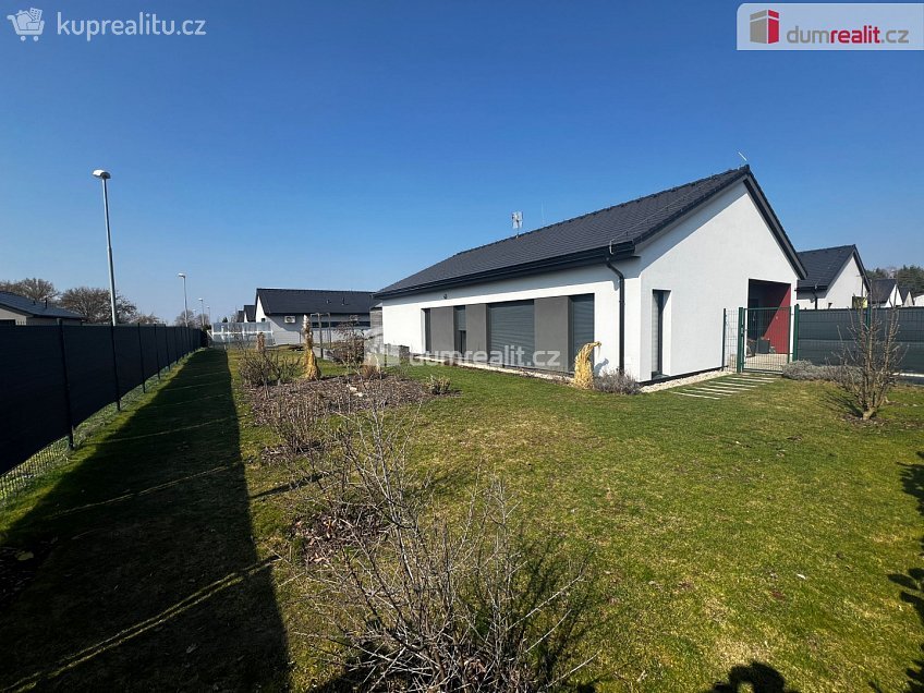 Prodej  rodinného domu 120 m^2 Na Cihelně, Kostelec nad Labem 