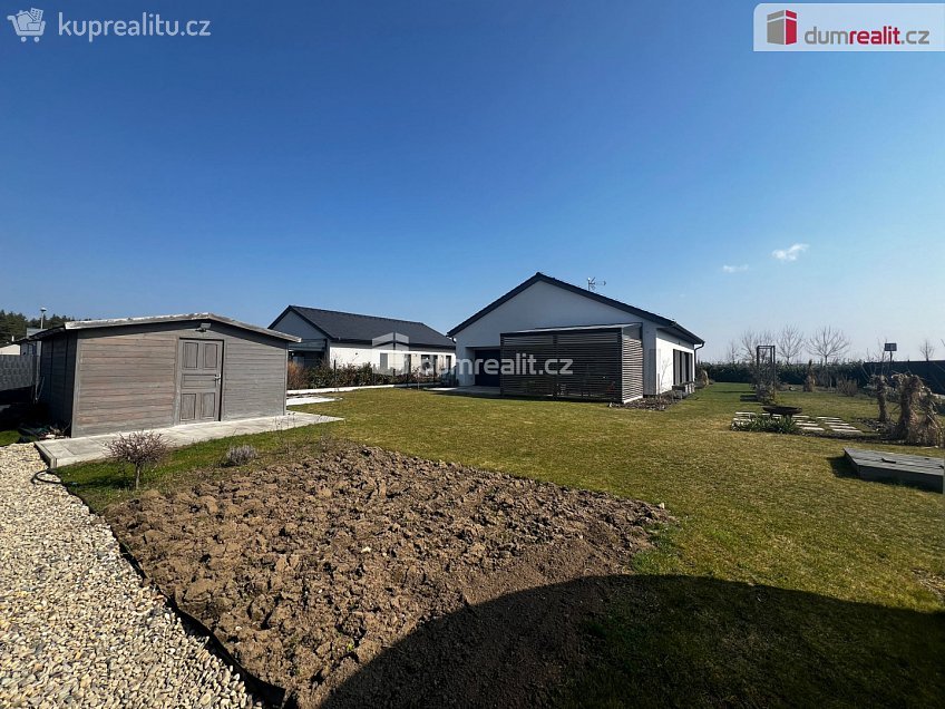 Prodej  rodinného domu 120 m^2 Na Cihelně, Kostelec nad Labem 