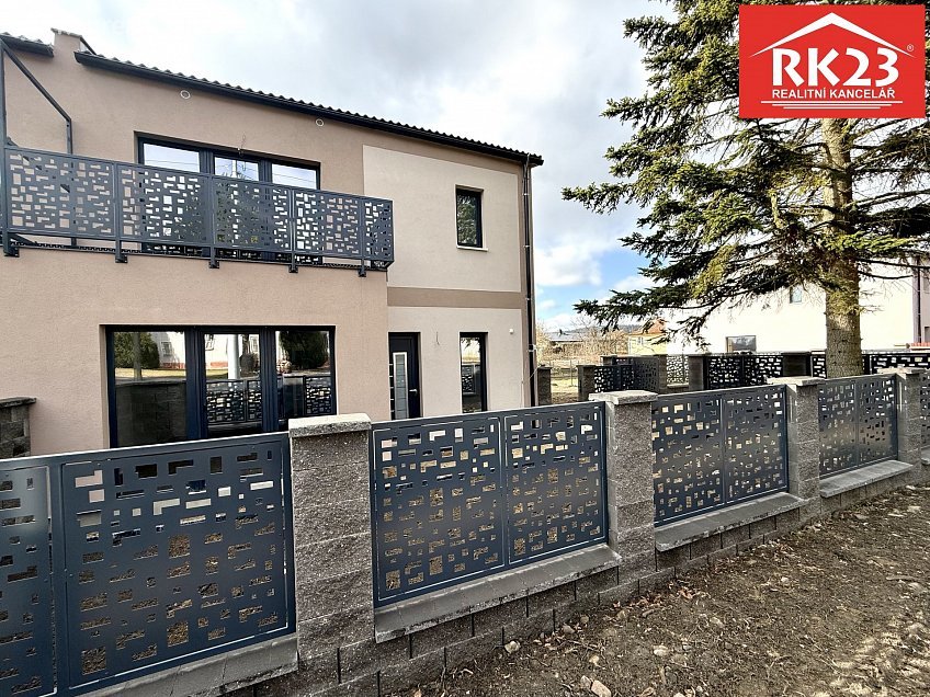 Prodej  rodinného domu 200 m^2 Velká Hleďsebe, Velká Hleďsebe 