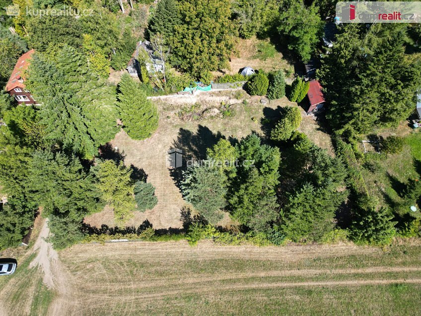 Prodej  stavebního pozemku 1411 m^2 Malá Hraštice, Malá Hraštice 