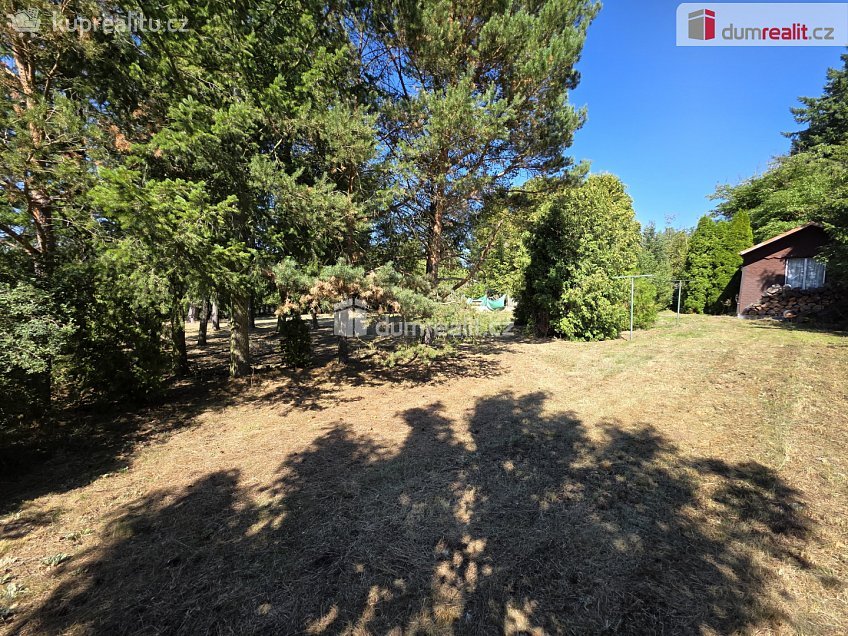 Prodej  stavebního pozemku 1411 m^2 Malá Hraštice, Malá Hraštice 