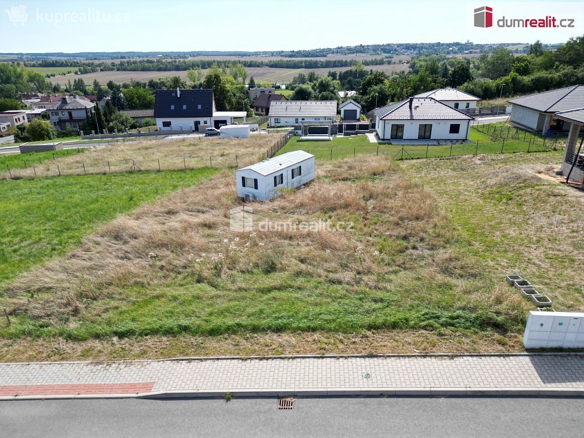 Prodej  stavebního pozemku 859 m^2 Na Vršku, Kačice 