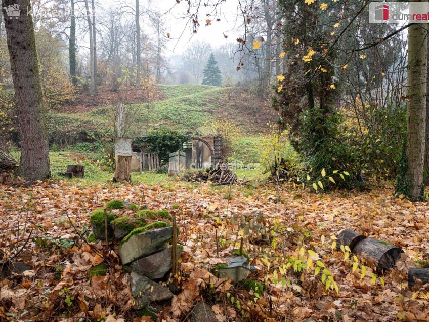 Prodej  zahrady 2562 m^2 Šemnice, Šemnice 