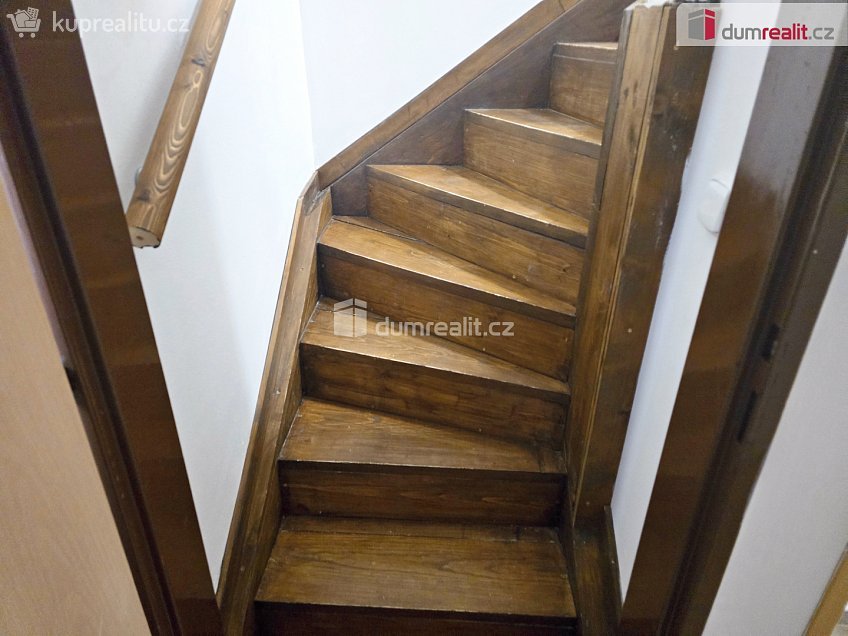 Pronájem  rodinného domu 170 m^2 Dolní Bousov, Dolní Bousov 