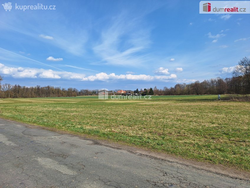 Prodej  pole 23392 m^2 Loukov, Loukov 