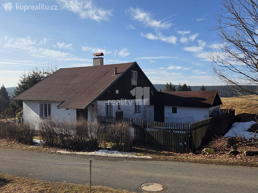 Prodej  chalupy 1463 m^2 Lesní, Horní Blatná 