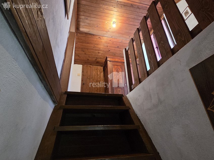 Prodej  chalupy 1463 m^2 Lesní, Horní Blatná 