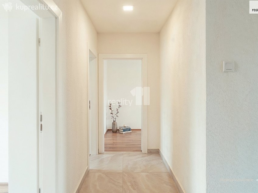 Prodej bytu 3+kk 62 m^2 Hornická, Dubňany 