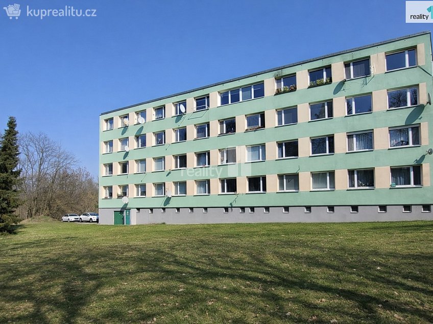 Prodej bytu 3+kk 73 m^2 Na Sídlišti III, Průhonice 
