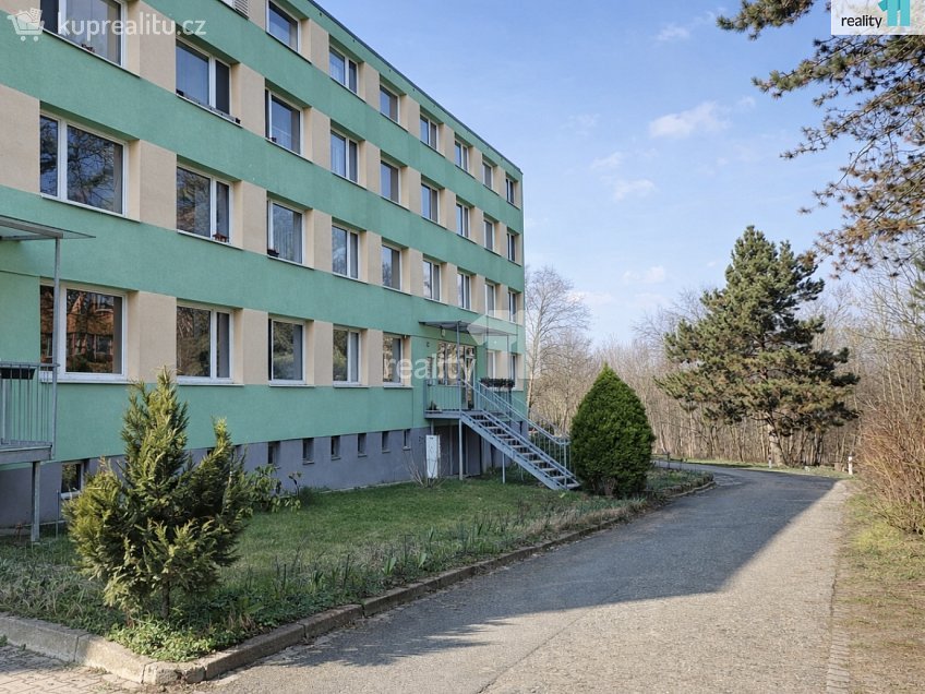 Prodej bytu 3+kk 73 m^2 Na Sídlišti III, Průhonice 