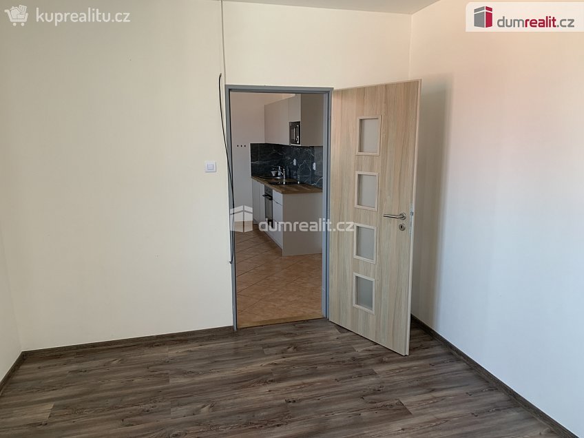 Pronájem bytu 3+kk 44 m^2 Bykoš, Bykoš 