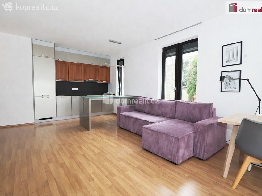 Pronájem bytu 3+kk 72 m^2 Štolcova, Praha 12 