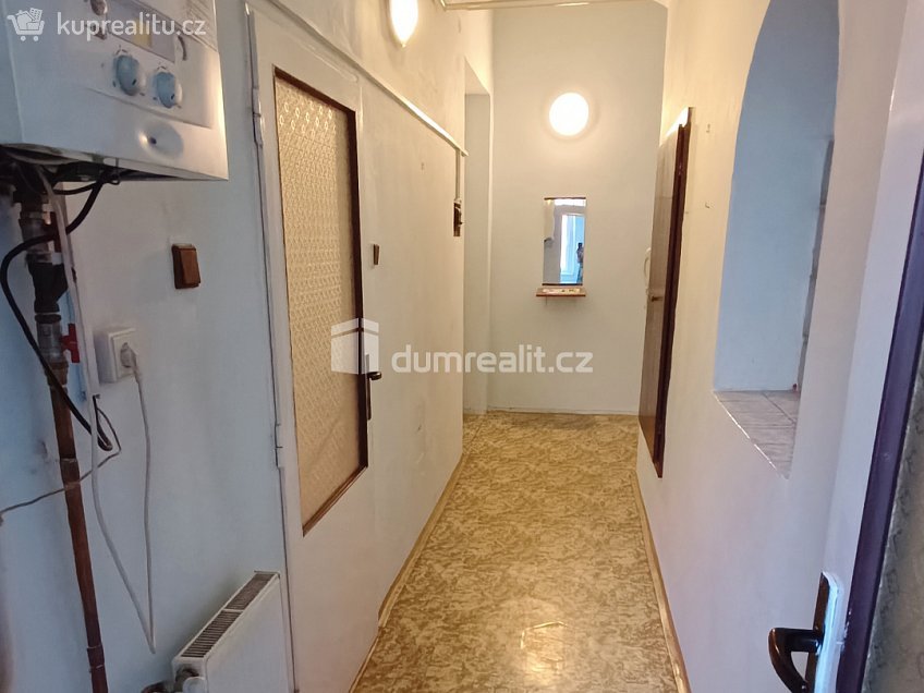 Pronájem bytu 3+1 96 m^2 Teplická, Děčín 