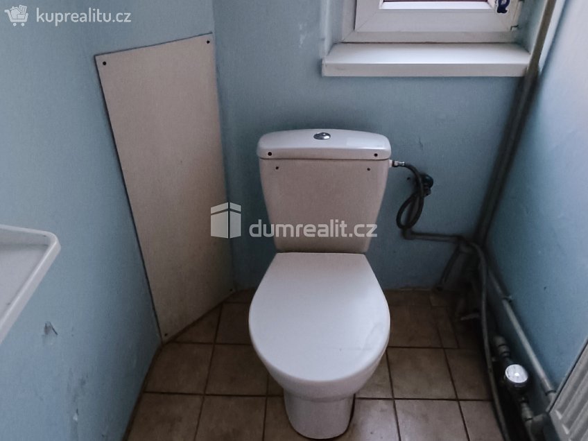 Pronájem bytu 3+1 96 m^2 Teplická, Děčín 