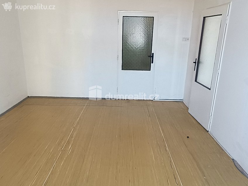 Pronájem bytu 3+1 96 m^2 Teplická, Děčín 