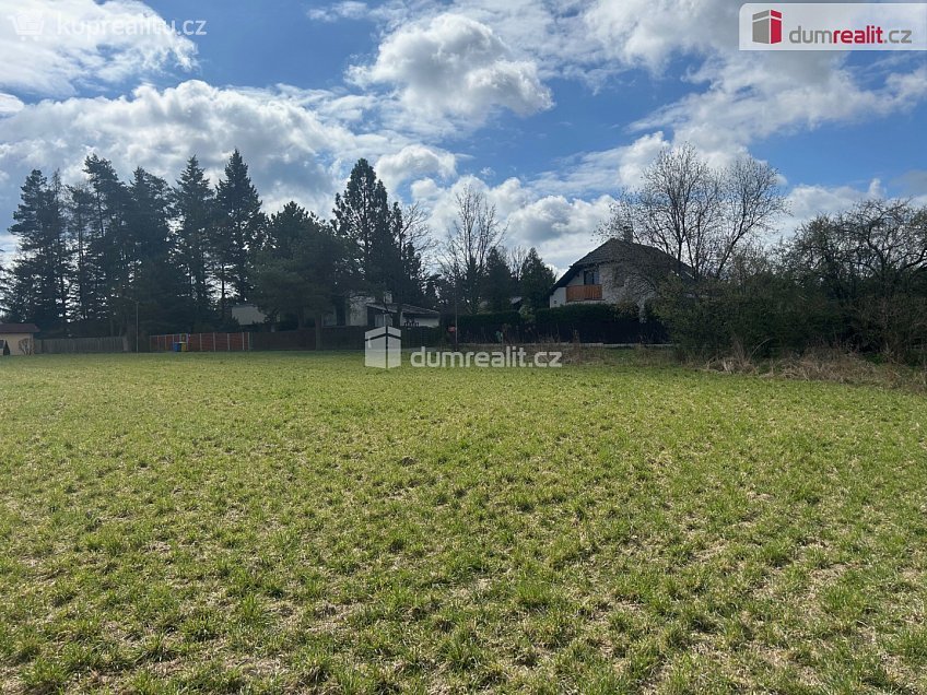 Prodej  stavebního pozemku 830 m^2 Tehovec, Tehovec 