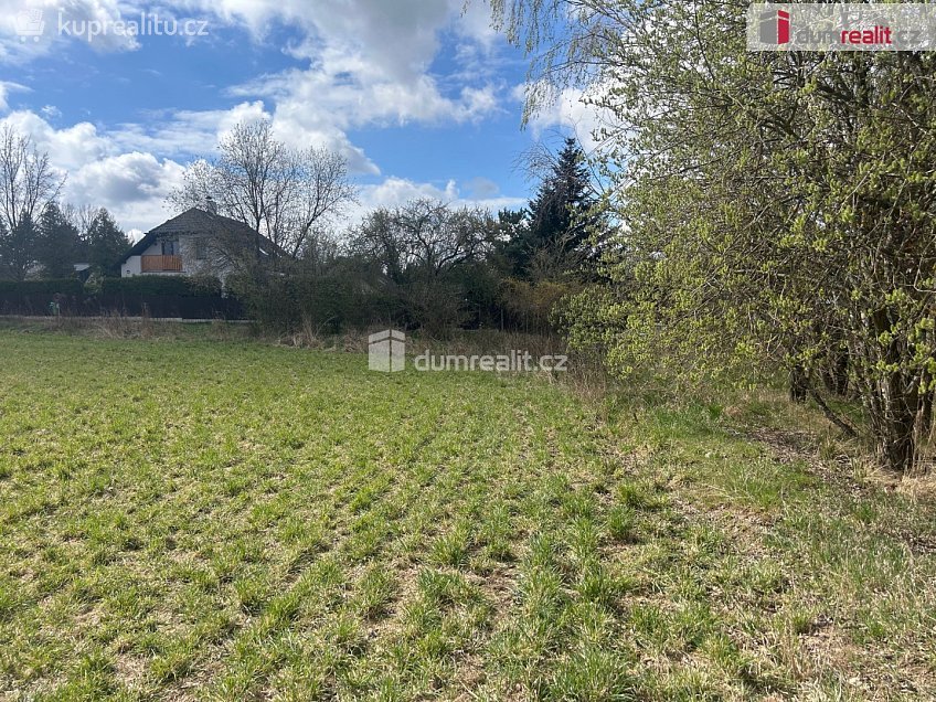 Prodej  stavebního pozemku 830 m^2 Tehovec, Tehovec 