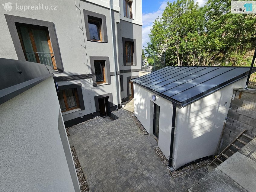 Prodej  rodinného domu 34 m^2 Michelská, Praha 4 