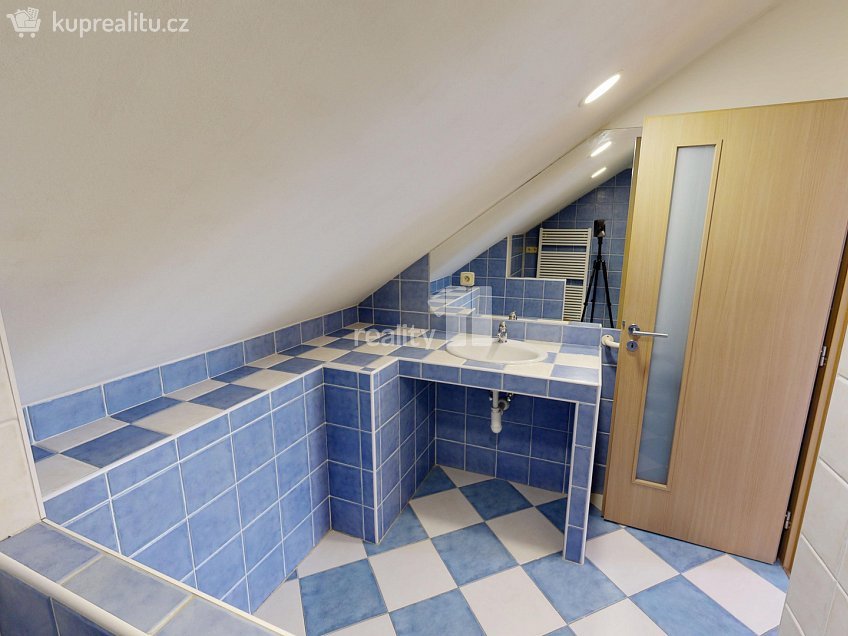 Prodej  rodinného domu 178 m^2 Křelovice, Křelovice 