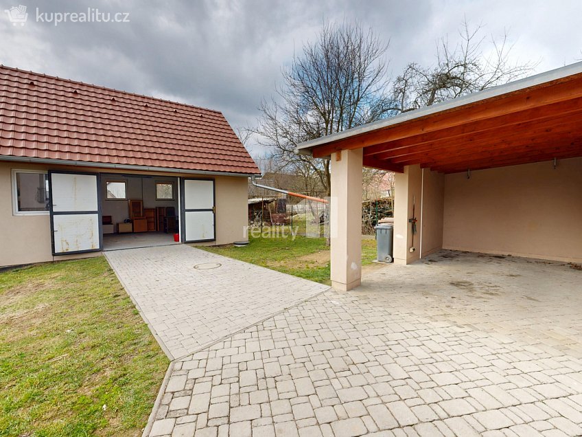 Prodej  rodinného domu 178 m^2 Křelovice, Křelovice 