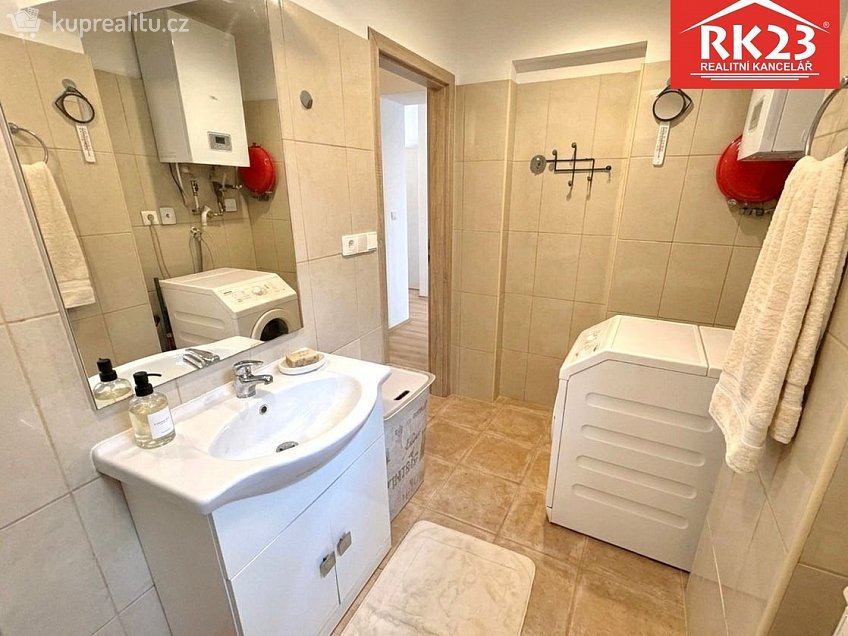 Prodej bytu 2+1 54 m^2 Poštovní 96, Mariánské Lázně 