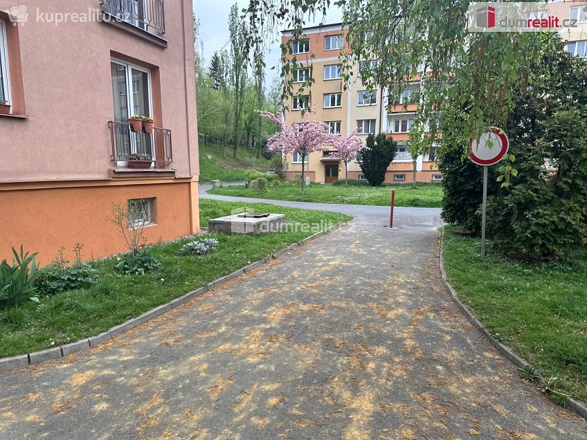 Prodej bytu 2+1 55 m^2 Budovatelů, Kadaň 