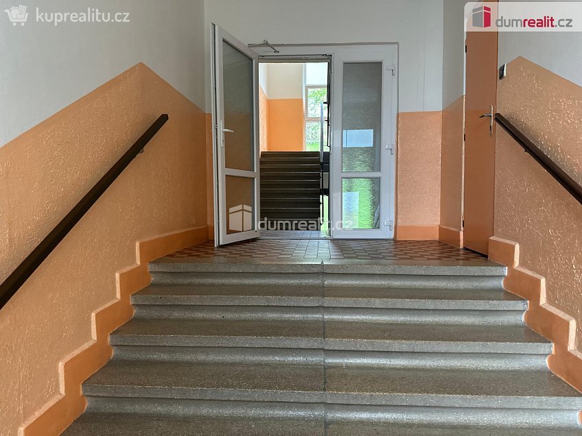 Prodej bytu 2+1 55 m^2 Budovatelů, Kadaň 