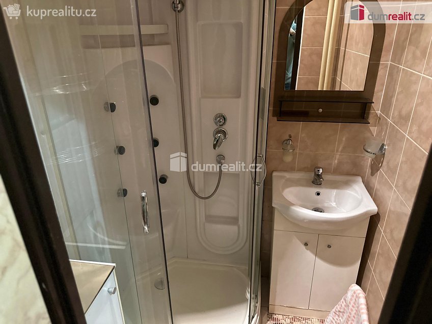 Prodej bytu 2+1 55 m^2 Budovatelů, Kadaň 