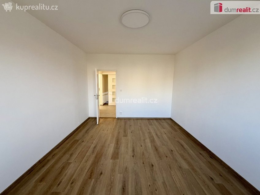 Pronájem bytu 3+kk 68 m^2 Pod Parkem, Ústí nad Labem 