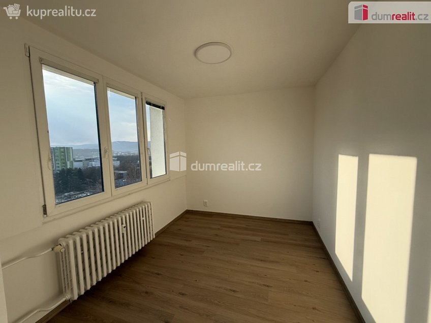 Pronájem bytu 3+kk 61 m^2 Pod Parkem, Ústí nad Labem 