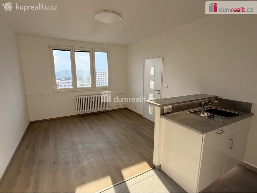 Pronájem bytu 3+kk 61 m^2 Pod Parkem, Ústí nad Labem 