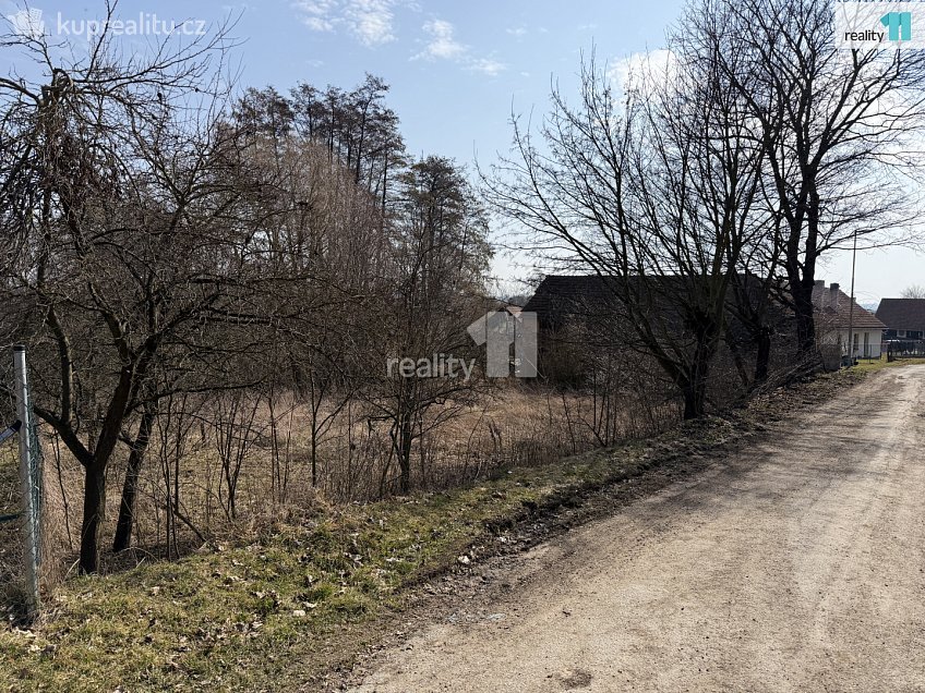 Prodej  stavebního pozemku 942 m^2 Martinice u Onšova, Martinice u Onšova 