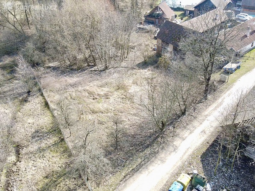 Prodej  stavebního pozemku 942 m^2 Martinice u Onšova, Martinice u Onšova 